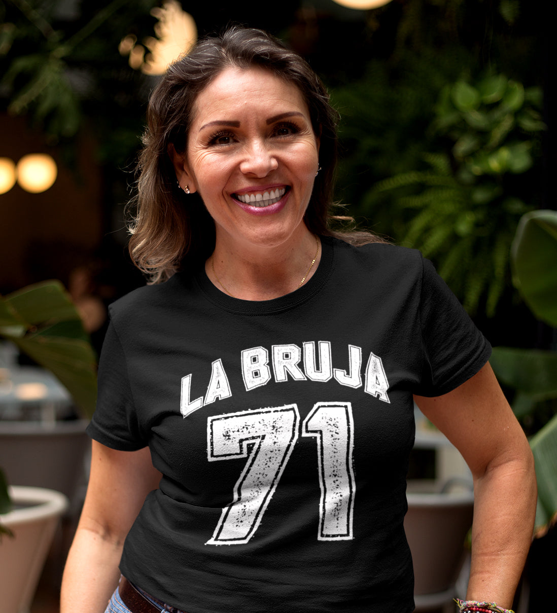 Premium La Bruja 71 OG Halloween T-shirt