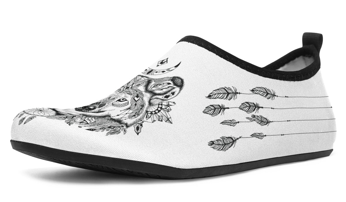 Bohemian Wolf White - Current