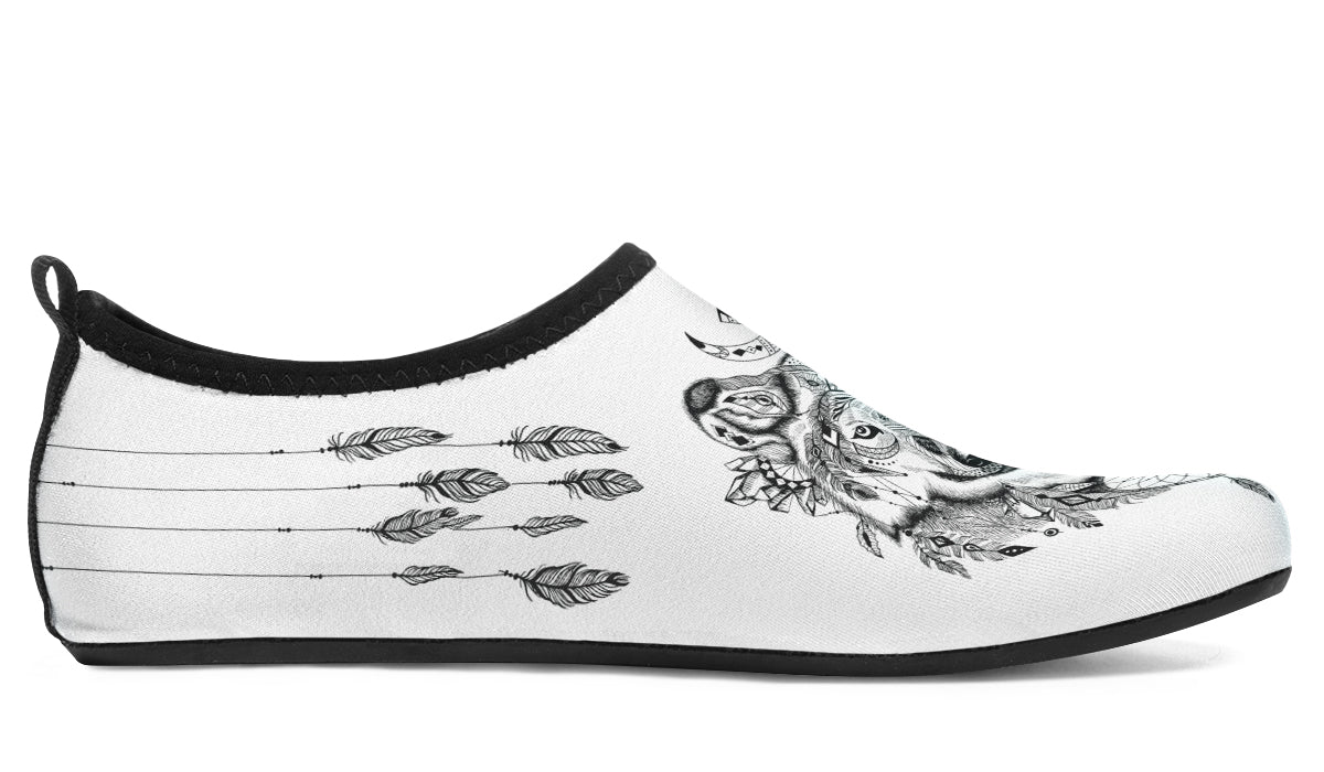 Bohemian Wolf White SSP Original
