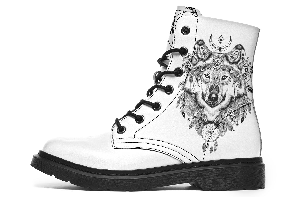 Bohemian Wolf White Original