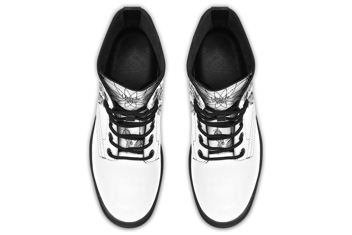 Bohemian Wolf White Updated Mockcity