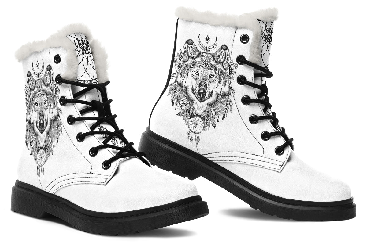 Bohemian Wolf White - Mockcity