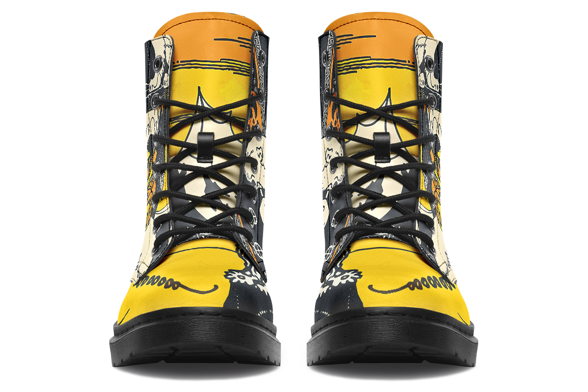 Boots-WestoftheSunEastoftheMoonBoots-KCD-18441-Boots-Blk-STR4-JHAY1.png
