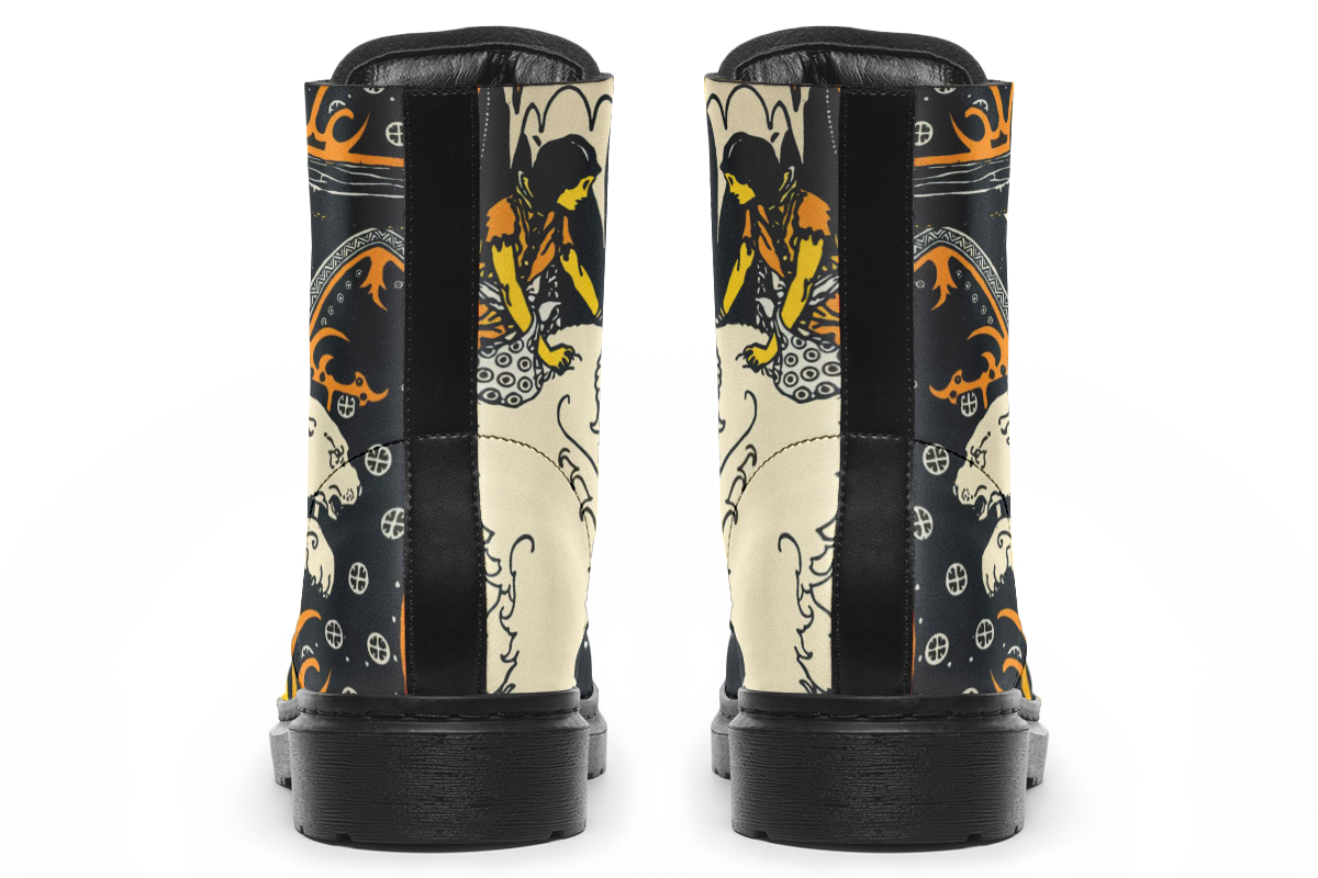 Boots-WestoftheSunEastoftheMoonBoots-KCD-18441-Boots-Blk-STR5-JHAY1.png