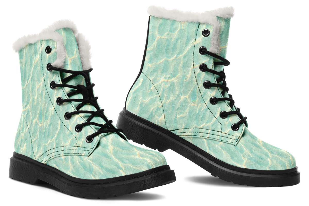 Comfyboots-ClearWaterTestJhay2-KCD-21228-Comfyboots-Blk-STR8-MOC.jpg