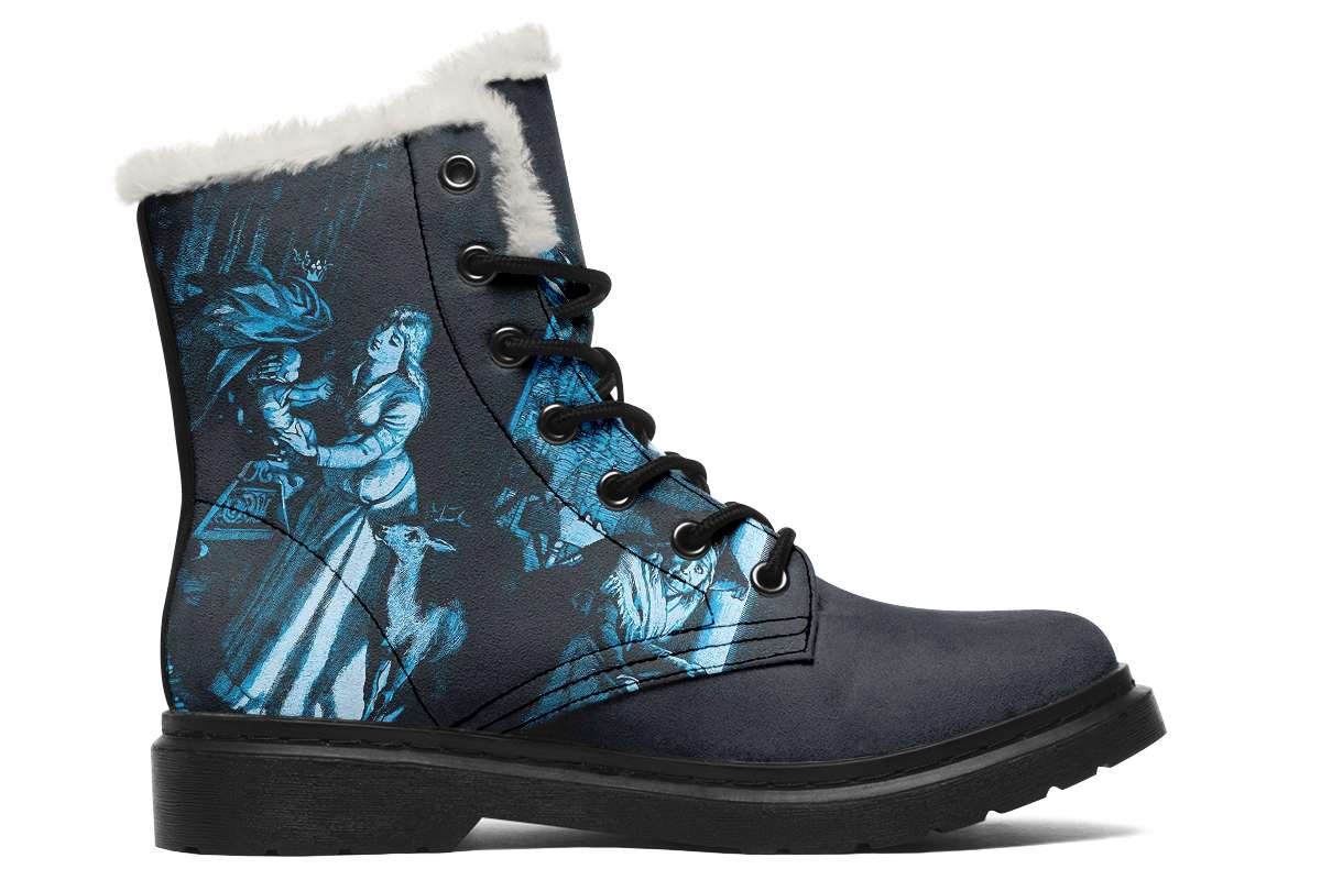 Comfyboots-HeNeverForgotHerVoiceBoots-KCD-24995-Comfyboots-Blk-STR3-MOC.jpg