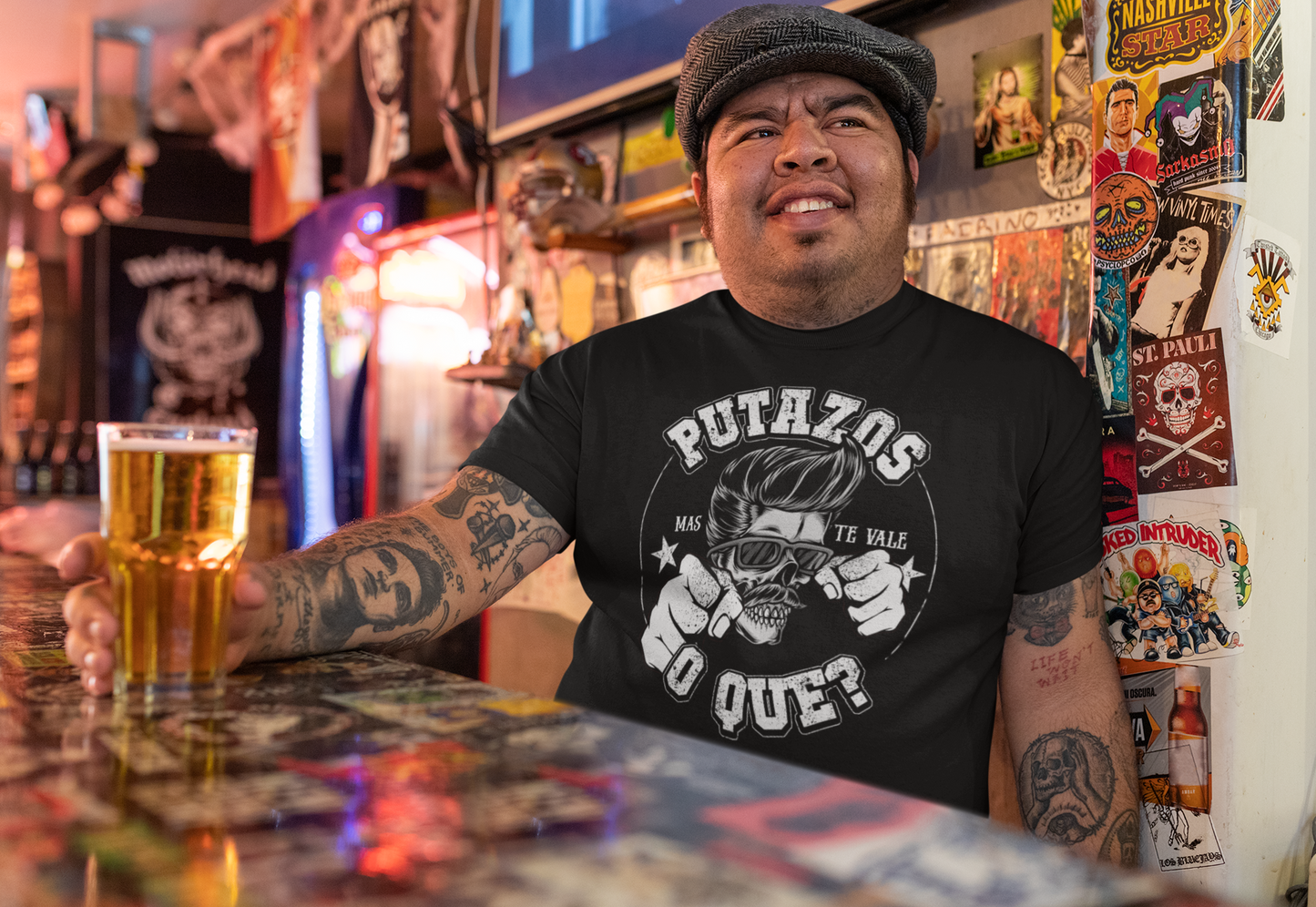 PUTAZOS O QUE VINTAGE GREASER T-Shirt