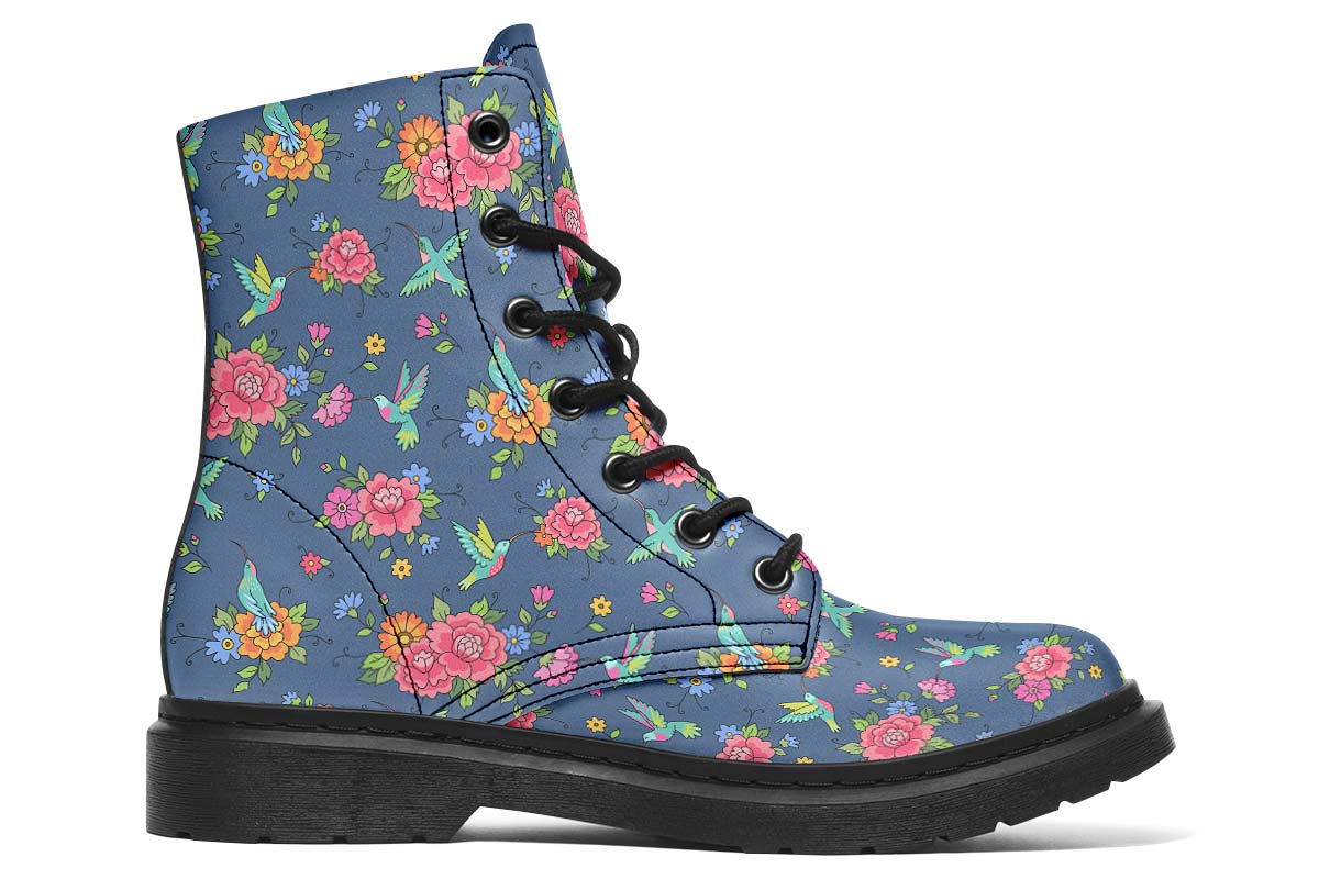 Cute Hummingbirds Pattern Boots