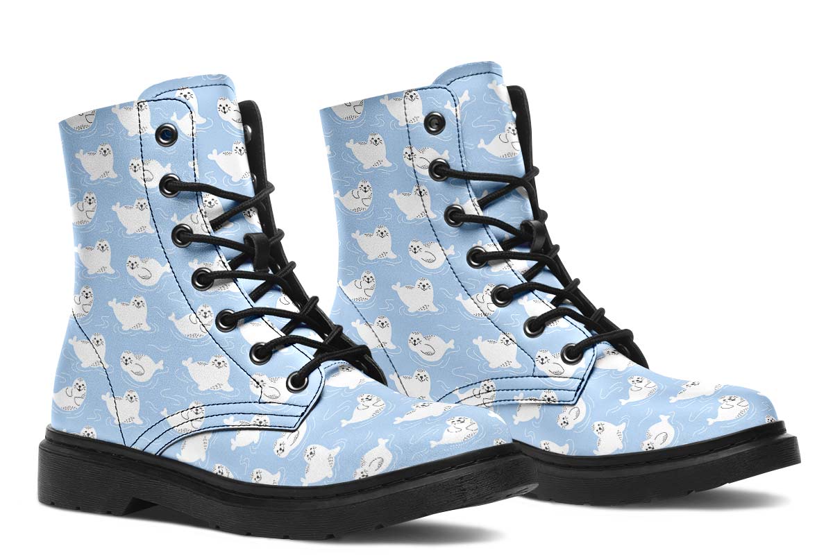 Seal Pattern Boots