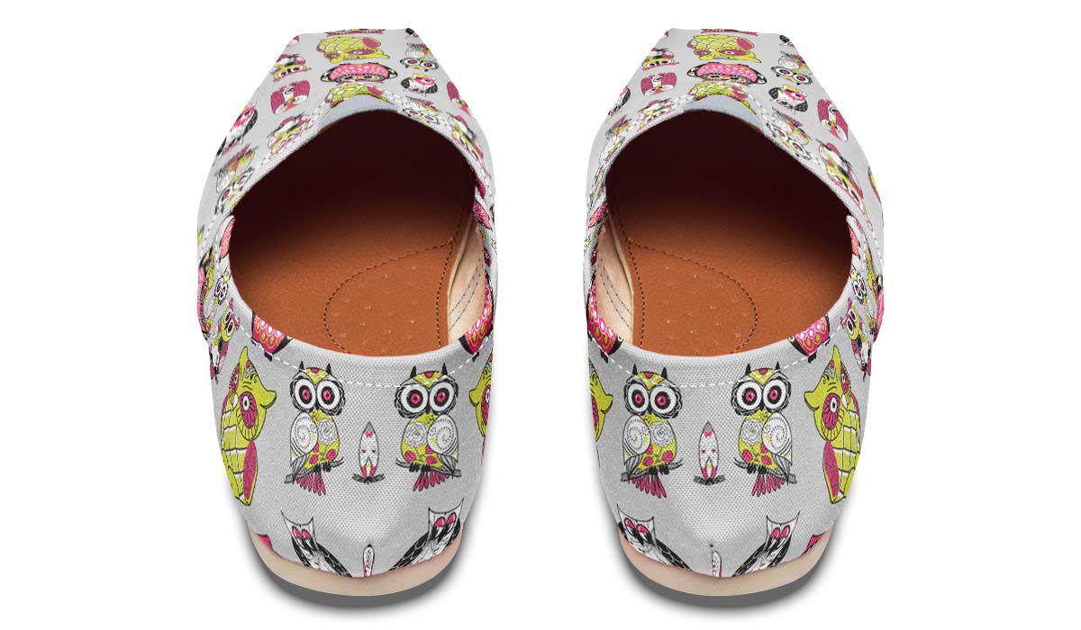 Colorful Owl Pattern Casual Shoes