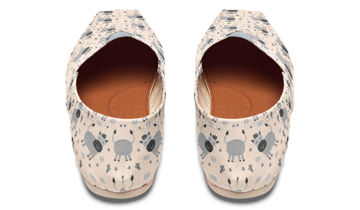 Donkey Pattern Casual Shoes