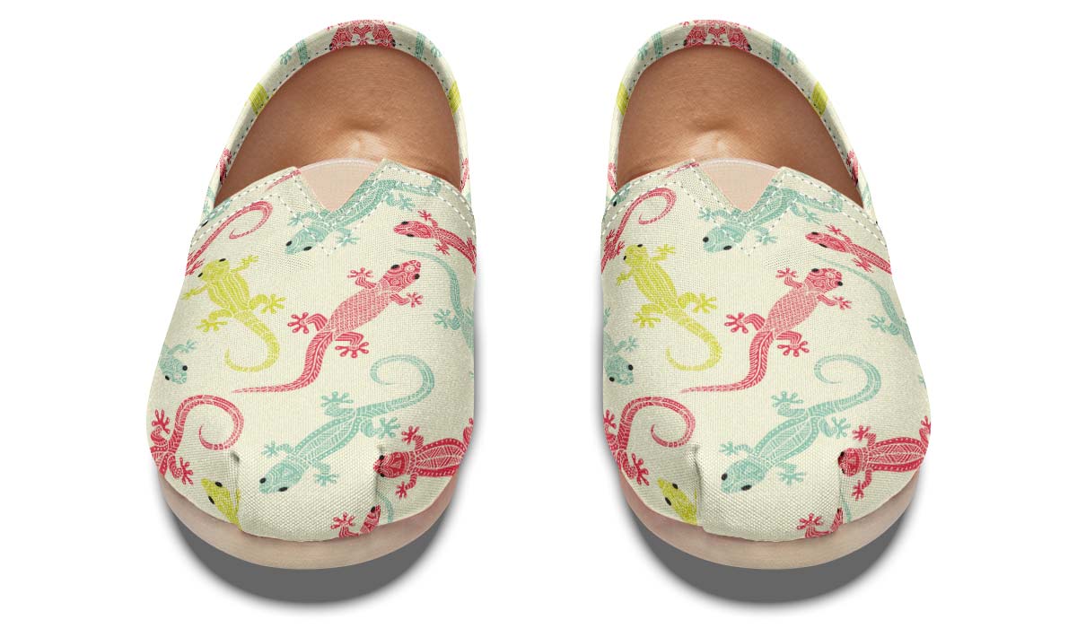 Lizard Pattern Casual Shoes