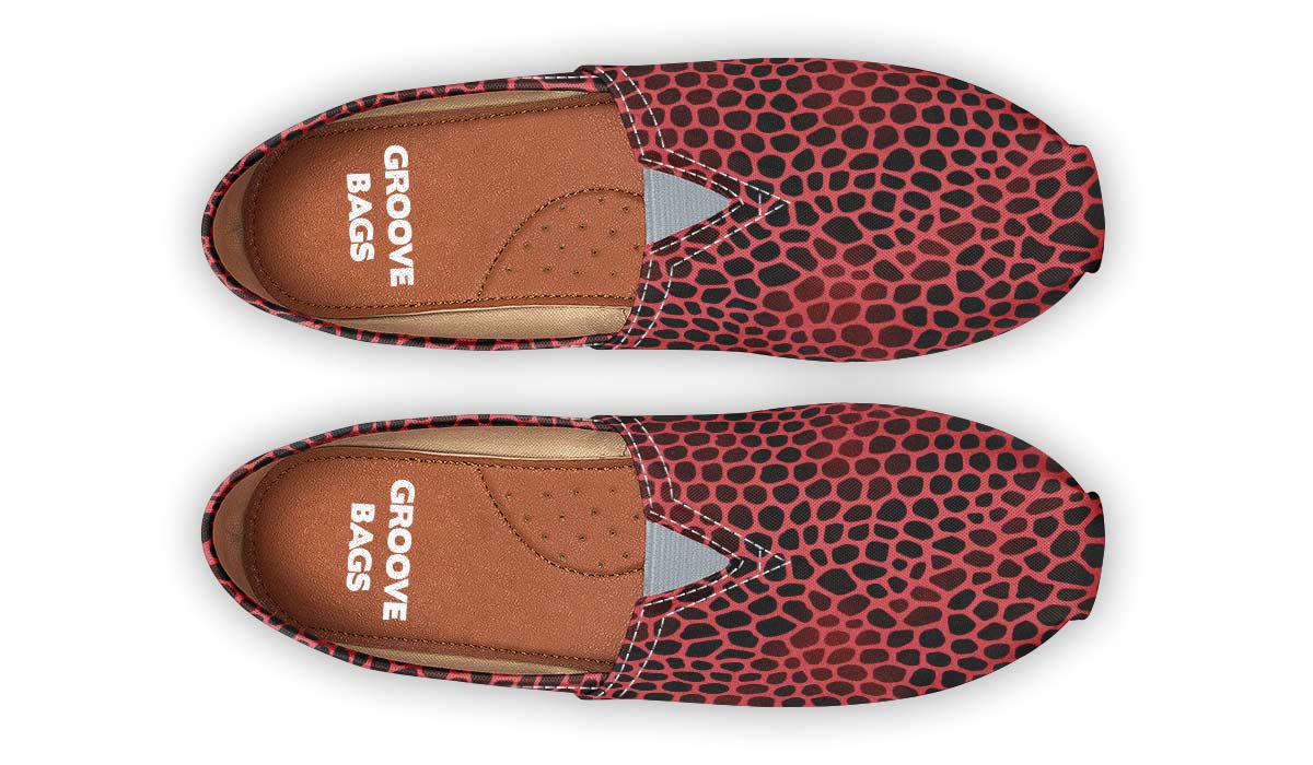Pink Reptile Design Casual Shoes