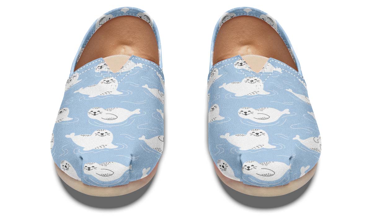 Seal Pattern Casual Shoes