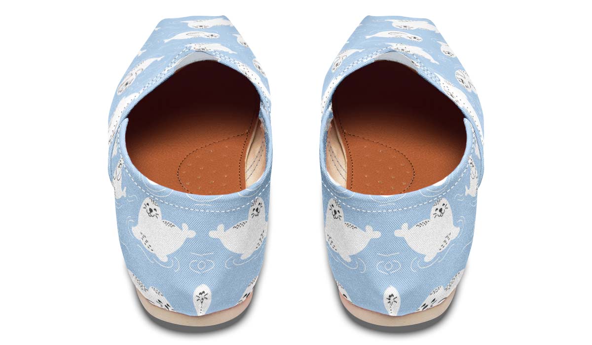 Seal Pattern Casual Shoes