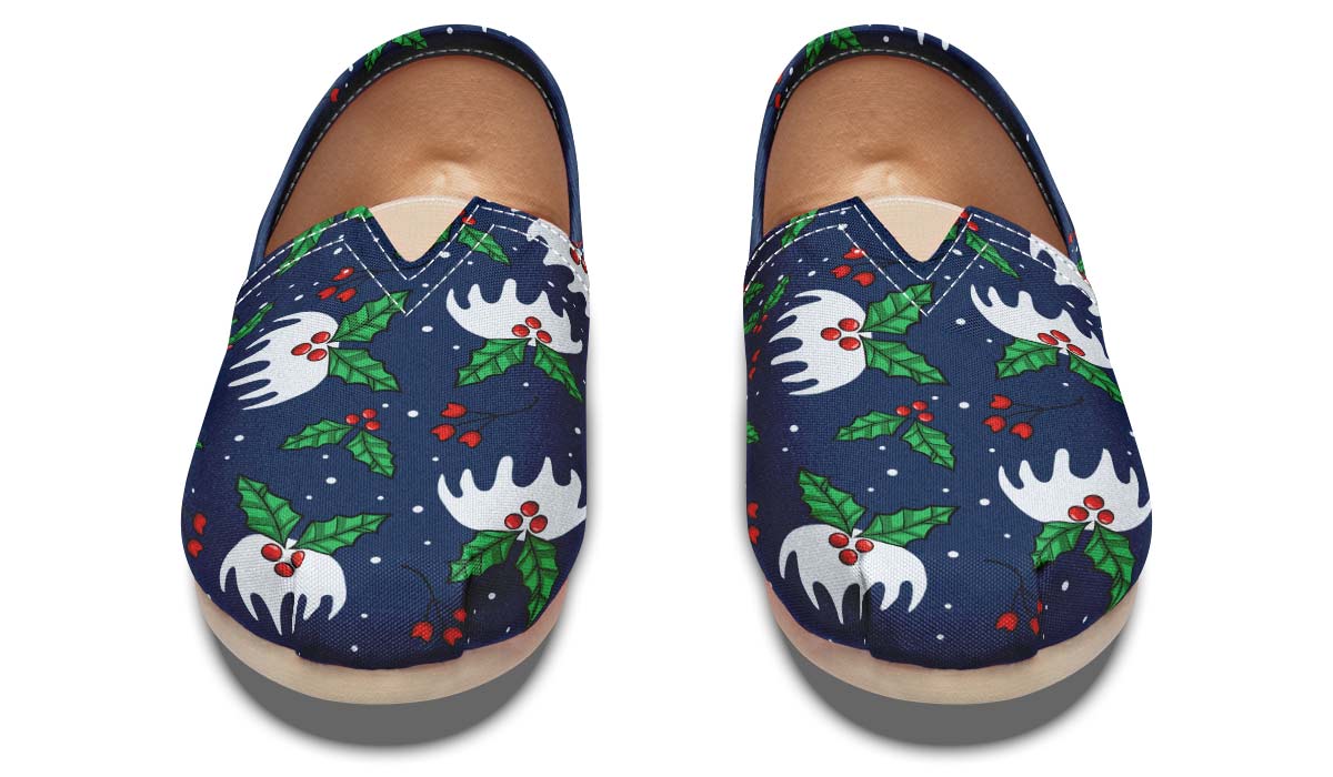 Snowy Mistletoe Casual Shoes
