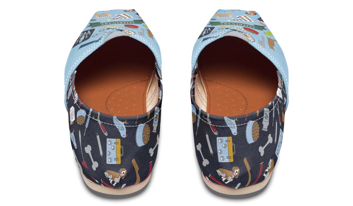 Veterinary Essential Casual Shoes