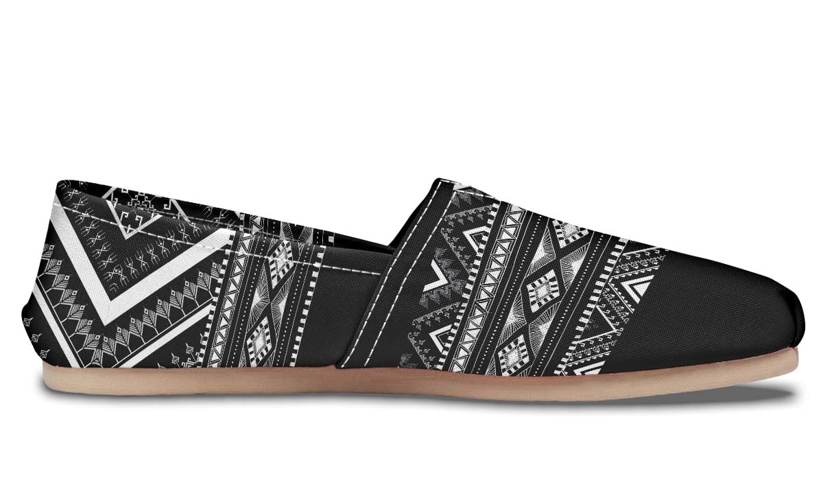 Black Boho Pattern