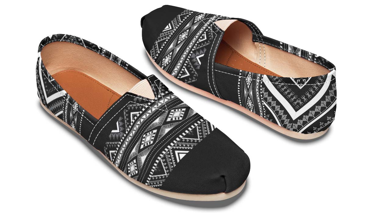 Black Boho Pattern