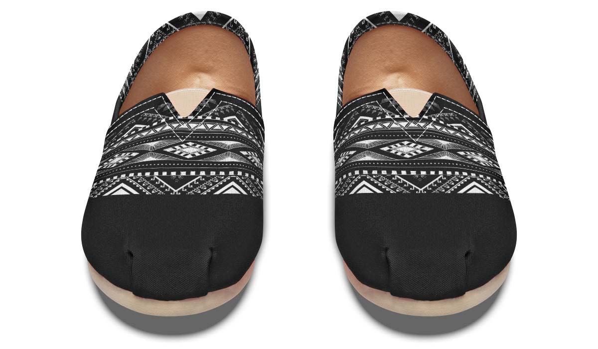 Black Boho Pattern