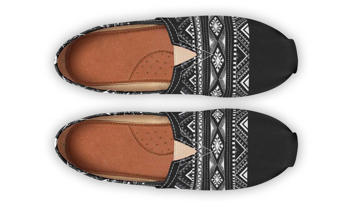 Black Boho Pattern