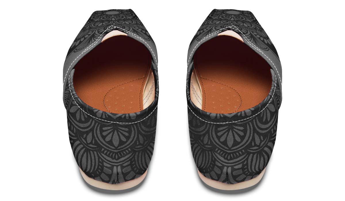 Black Mandala