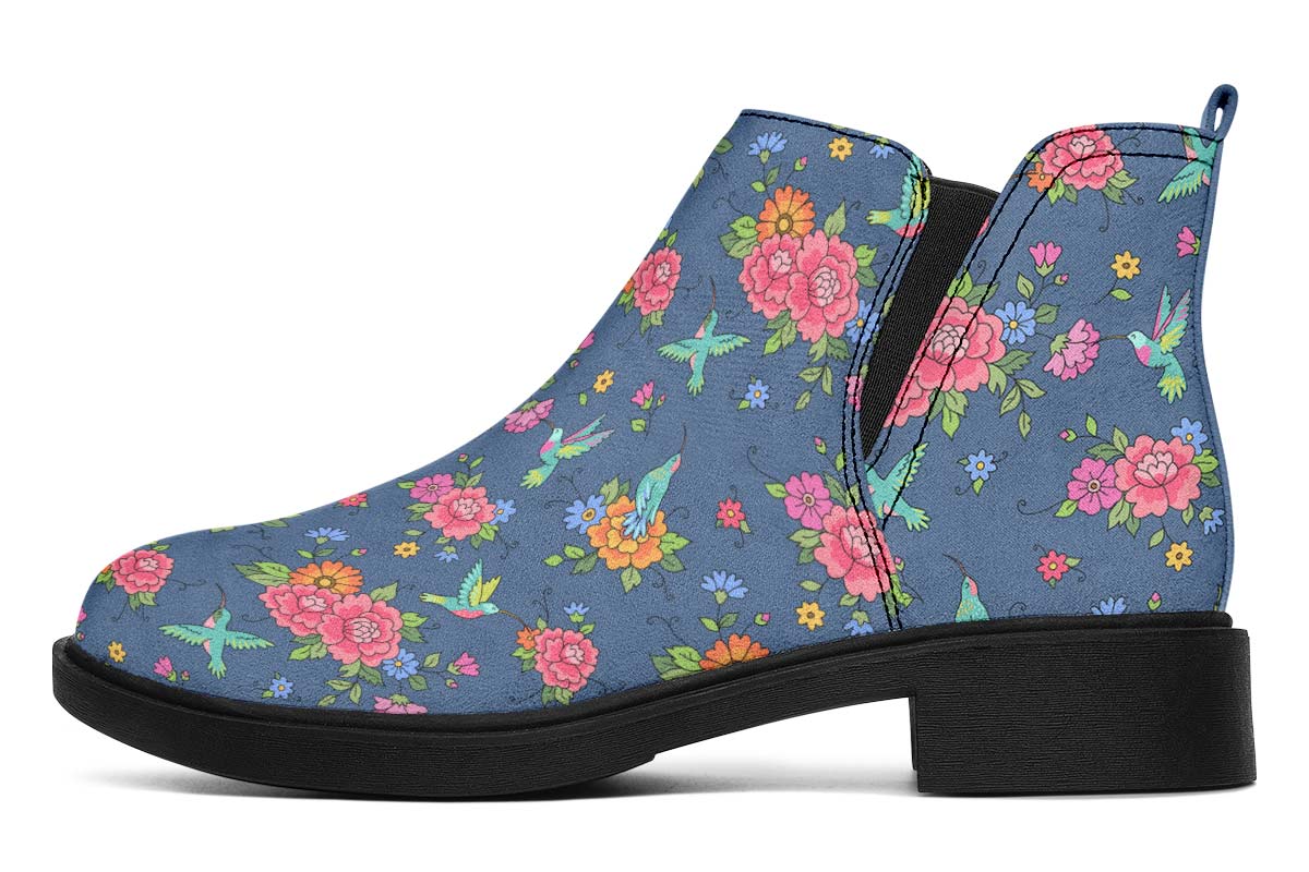 Cute Hummingbirds Pattern Neat Vibe Boots