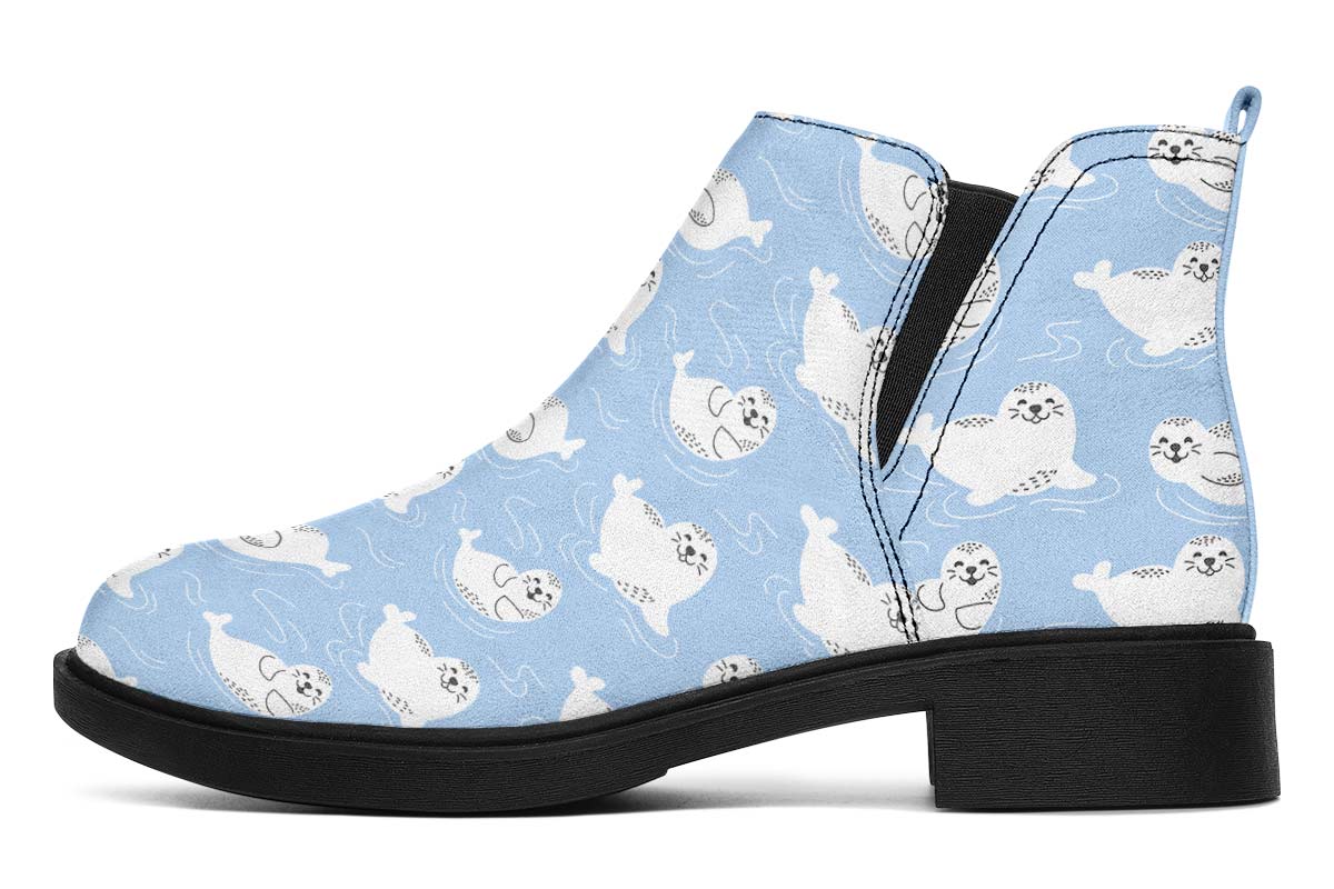 Seal Pattern Neat Vibe Boots