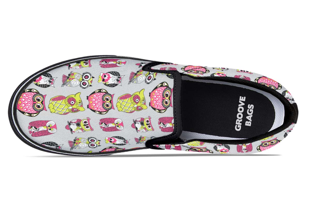 Colorful Owl Pattern Slip-On Shoes