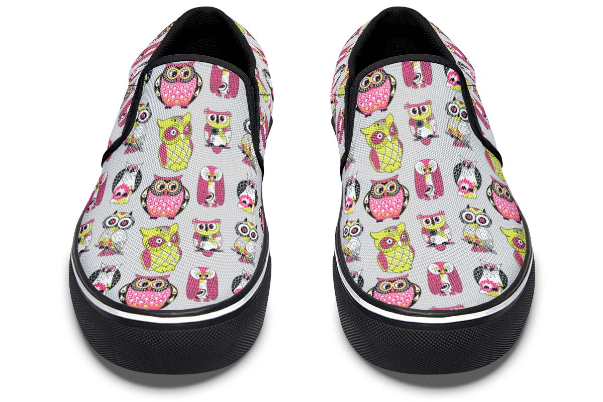 Colorful Owl Pattern Slip-On Shoes