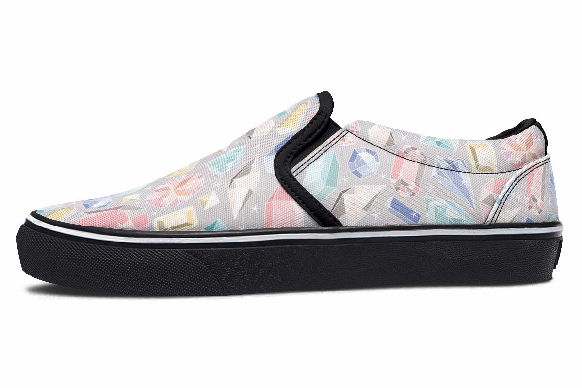 Diamond Pattern Slip-On Shoes