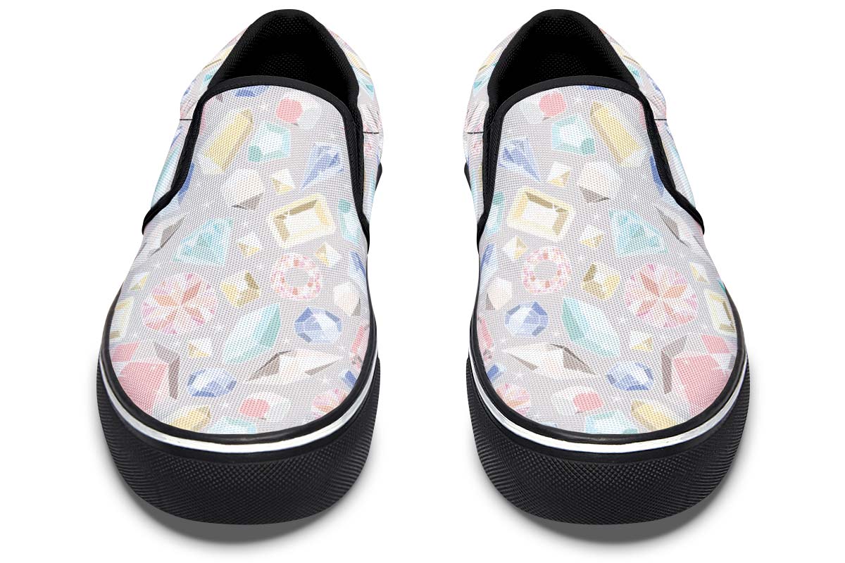 Diamond Pattern Slip-On Shoes
