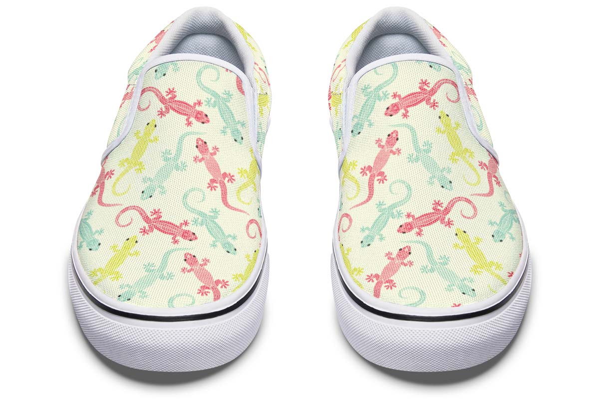 Lizard Pattern Slip-On Shoes