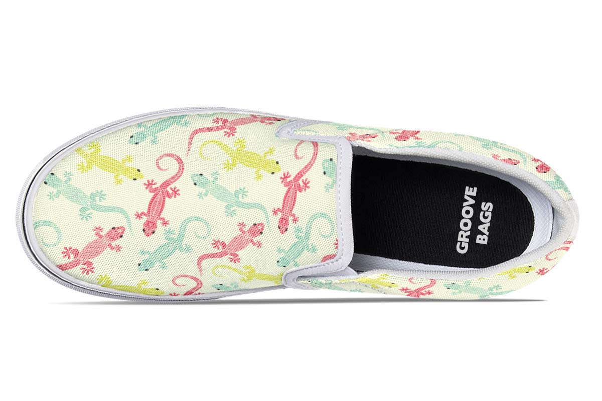 Lizard Pattern Slip-On Shoes