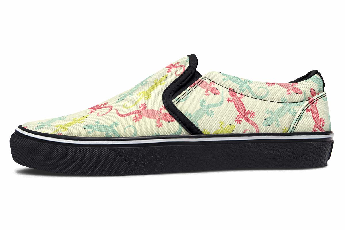 Lizard Pattern Slip-On Shoes
