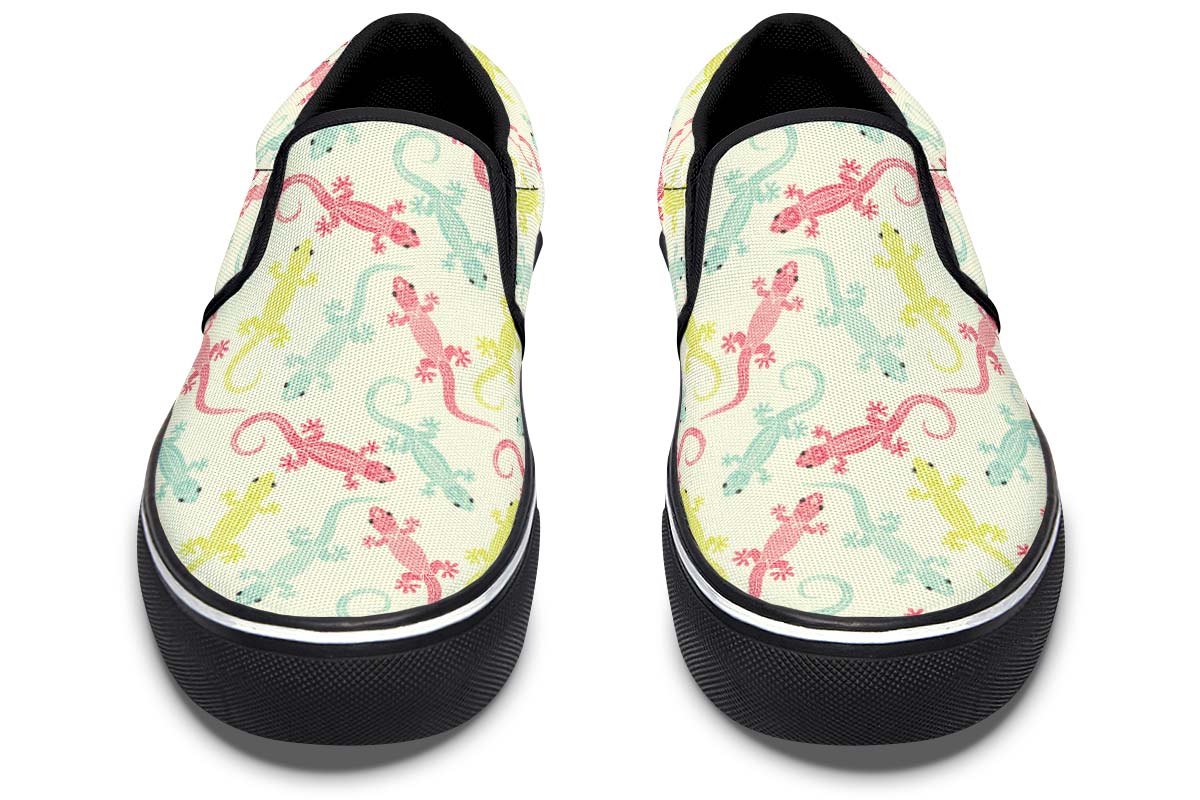Lizard Pattern Slip-On Shoes