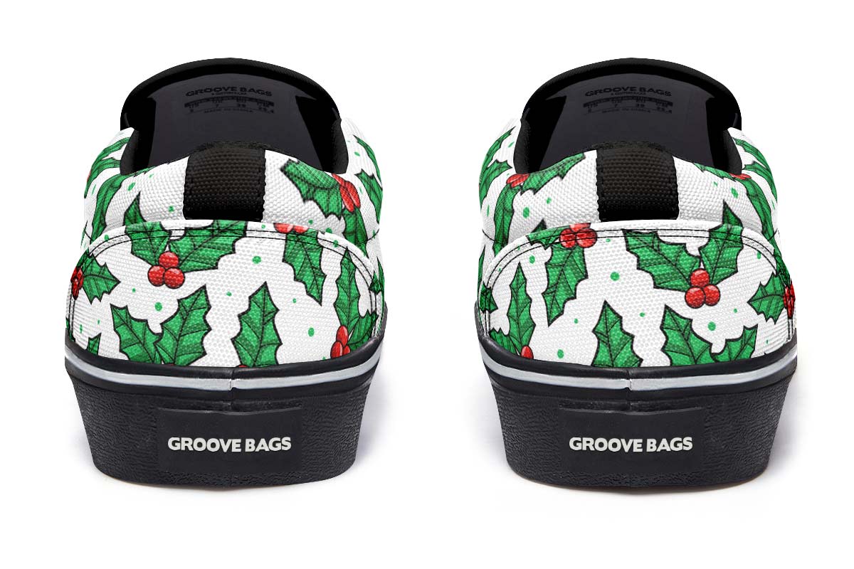 Mistletoe Pattern Slip-On Shoes