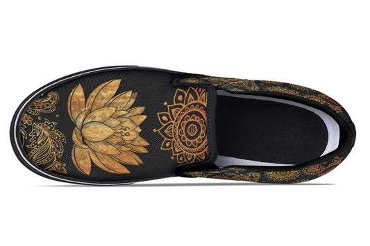 Lotus Elephant Gold