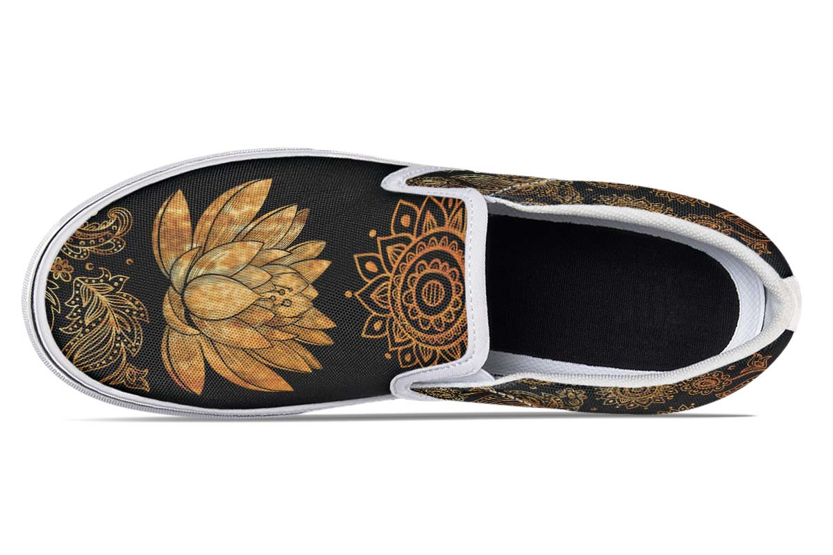 Lotus Elephant Gold